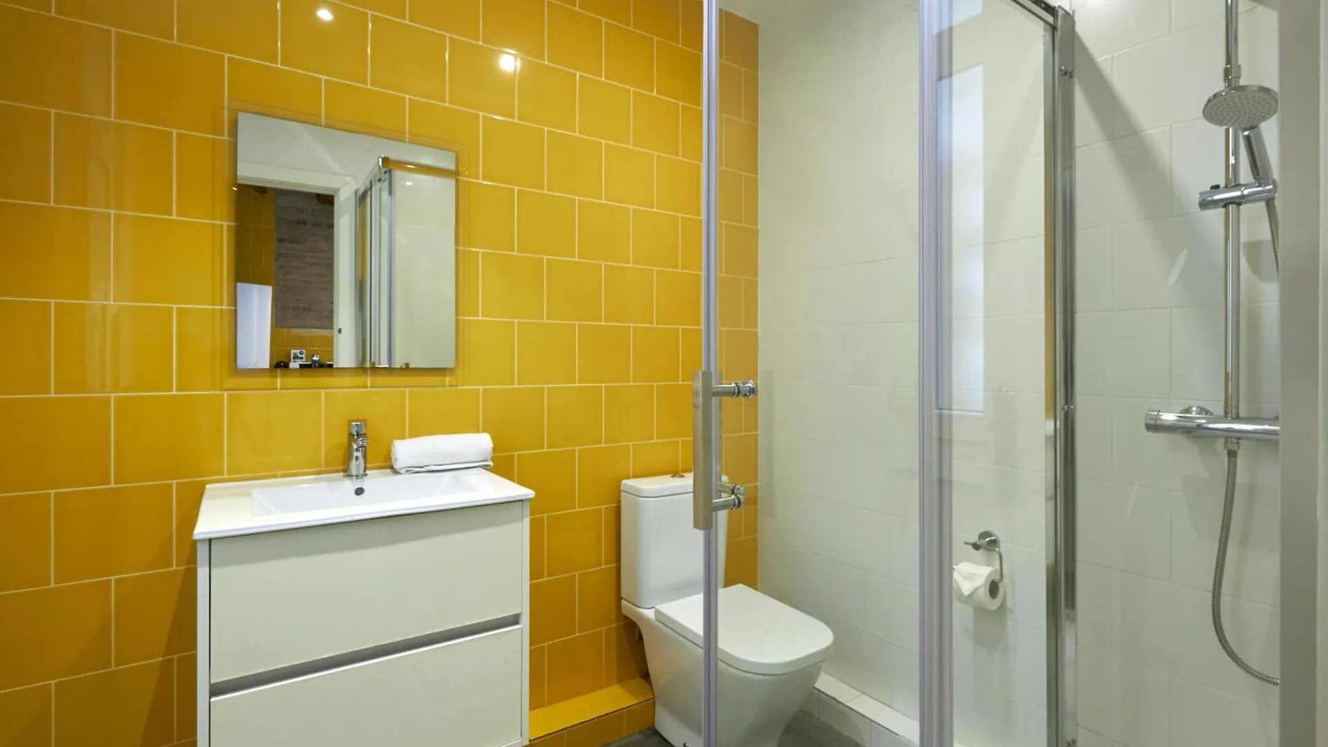 64 Apartment In A Typical Barcelona'S Old Building Spain
